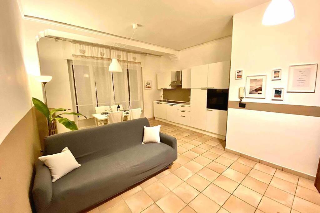 Appartamento Cozy In Super Centro! Asti Exterior photo